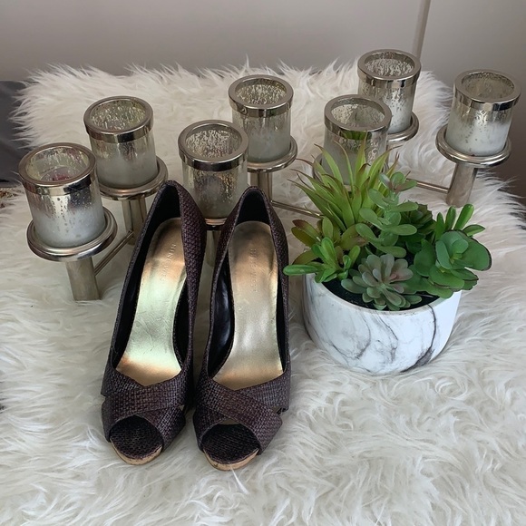 Nine West Women’s Brown Wicker Cork Heels Open Toe Pumps Size 7 US - Picture 2 of 12